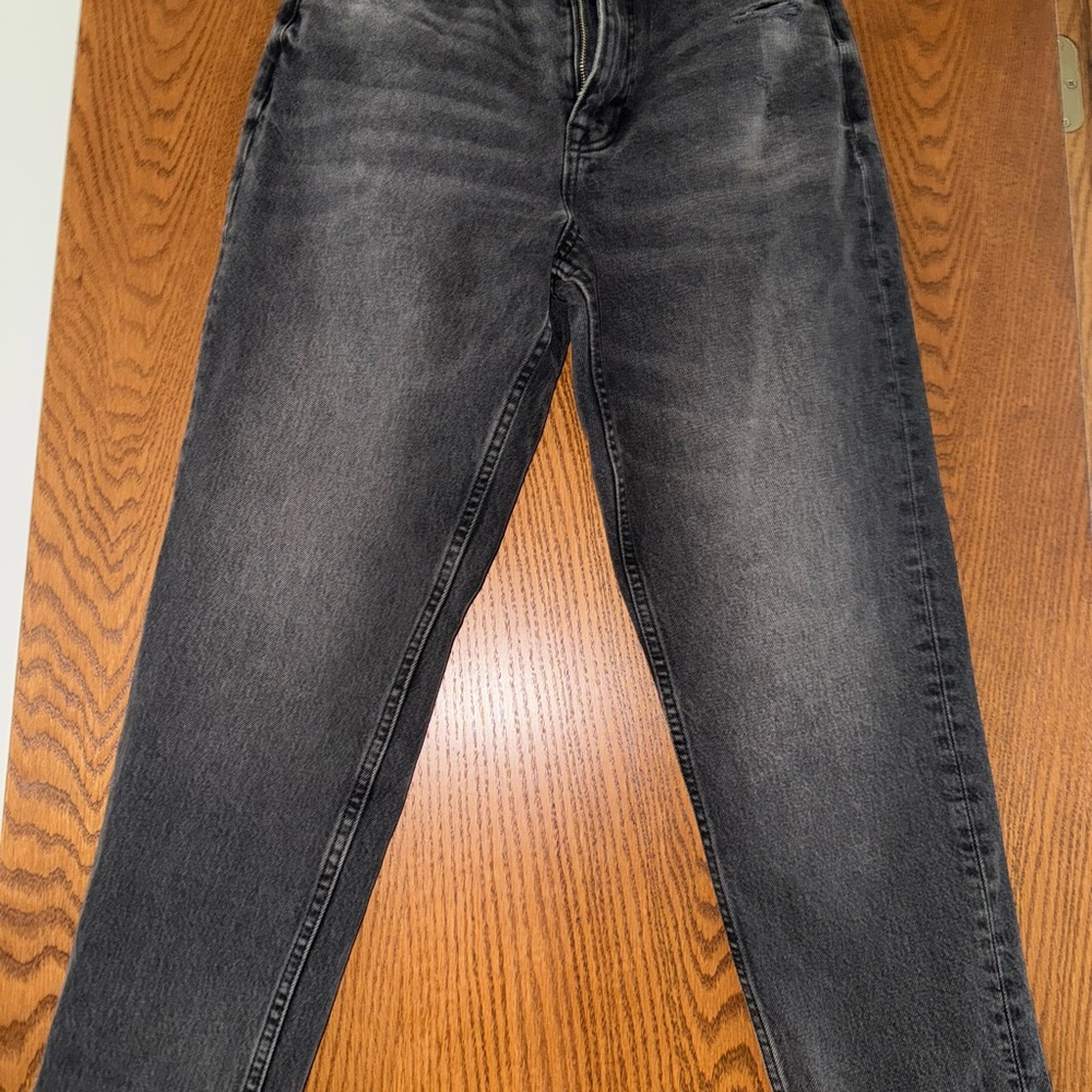 ZARA Gray MOM Jeans